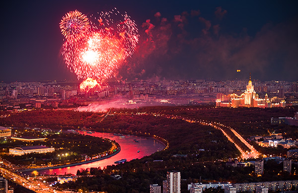 Панорамы с крыши Москва-Сити на 9-е мая